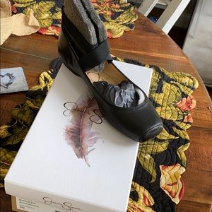 Jessica Simpson ballet flats💕